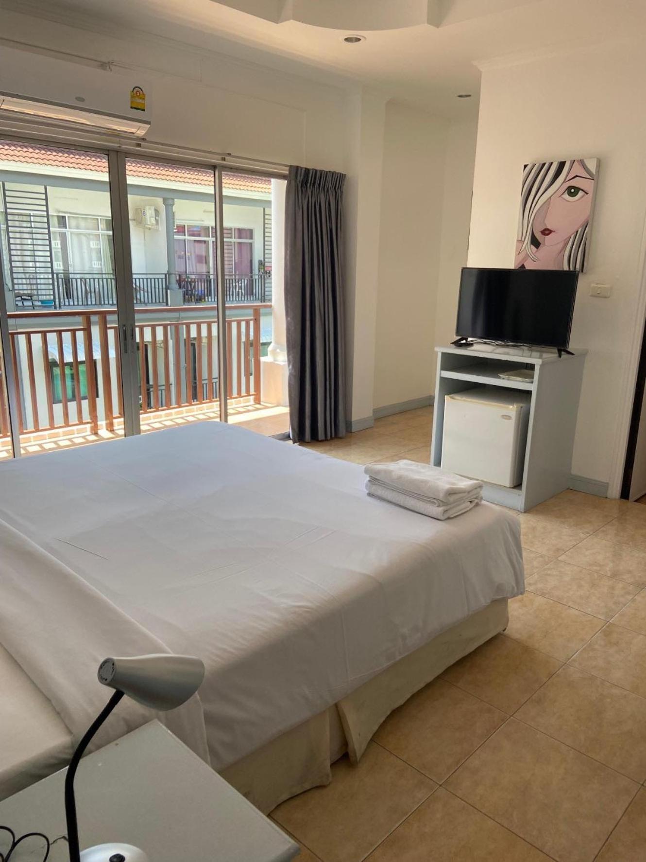 Gorgeous Boutique Room Patong Exterior foto